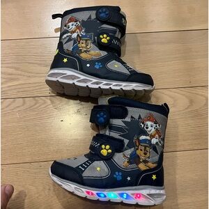 listing-status-banner